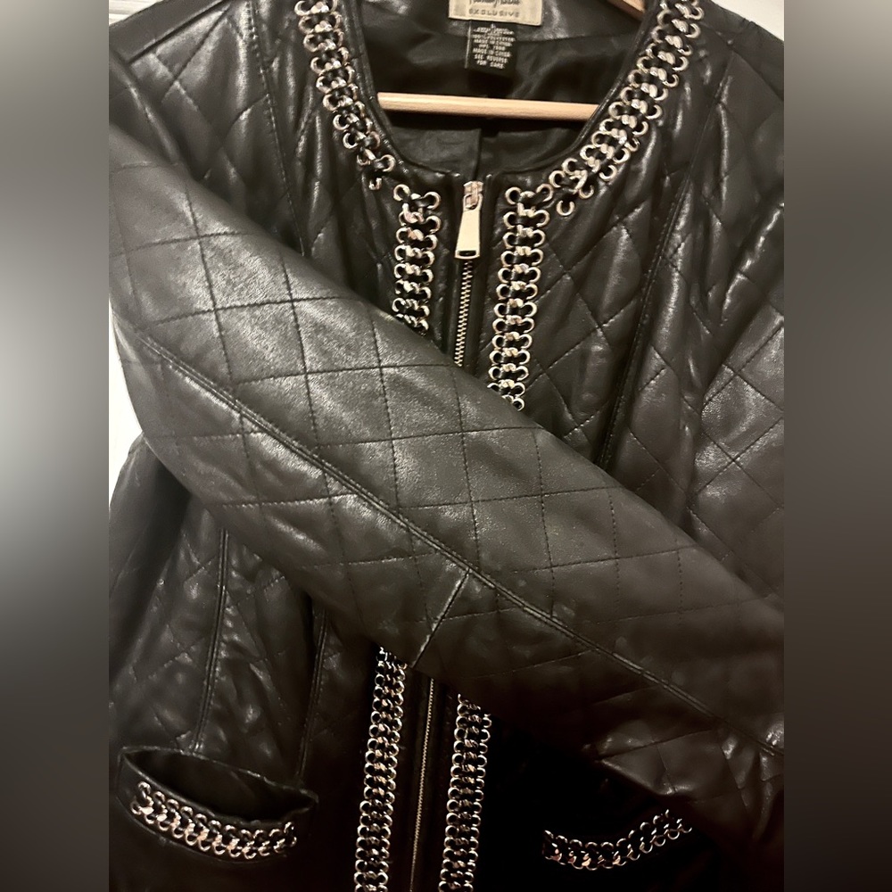 Vintage Neiman Marcus 100% Leather Quilted Jacket